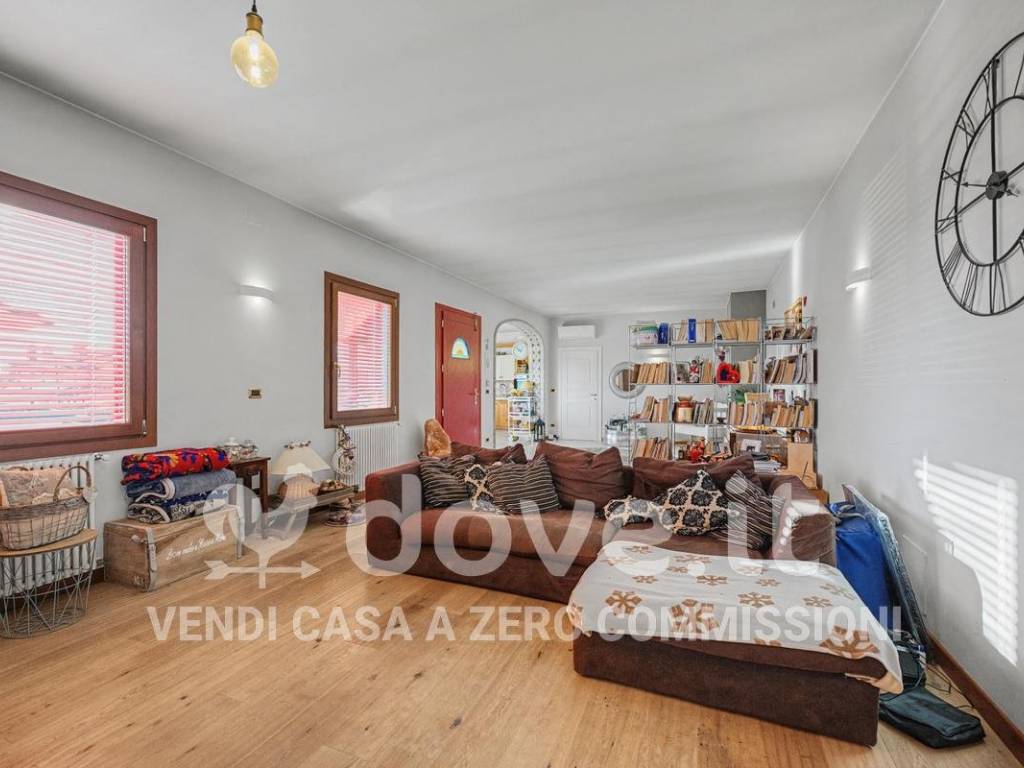 Casa indipendente a Vazzola in Via Venzone - Foto 4