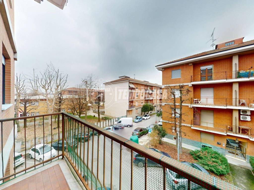 Appartamento a Bra in Via Silvio Pellico 6 - Foto 3