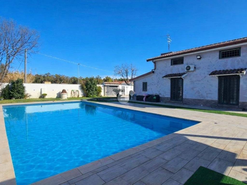 Villa a Latina in Strada Valmontorio, 1508 - Foto 2