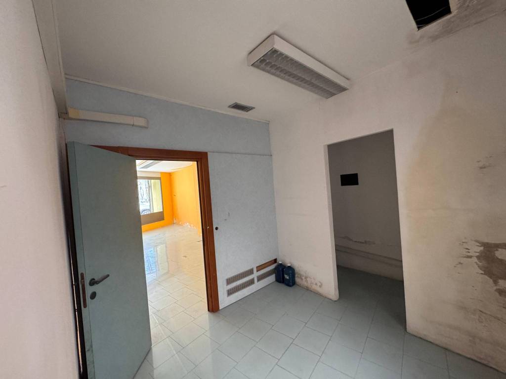 Immobile a Nuoro in Piazza De Bernardi - Foto 4