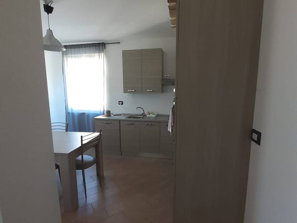 Appartamento a Osimo in Via Chiaravallese - Foto 4