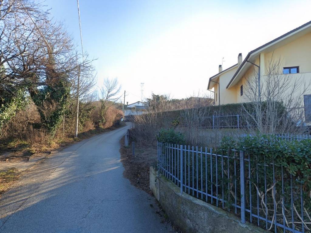 Box / garage a Trieste in Via Giuseppe Bruni, 33 - Foto 4