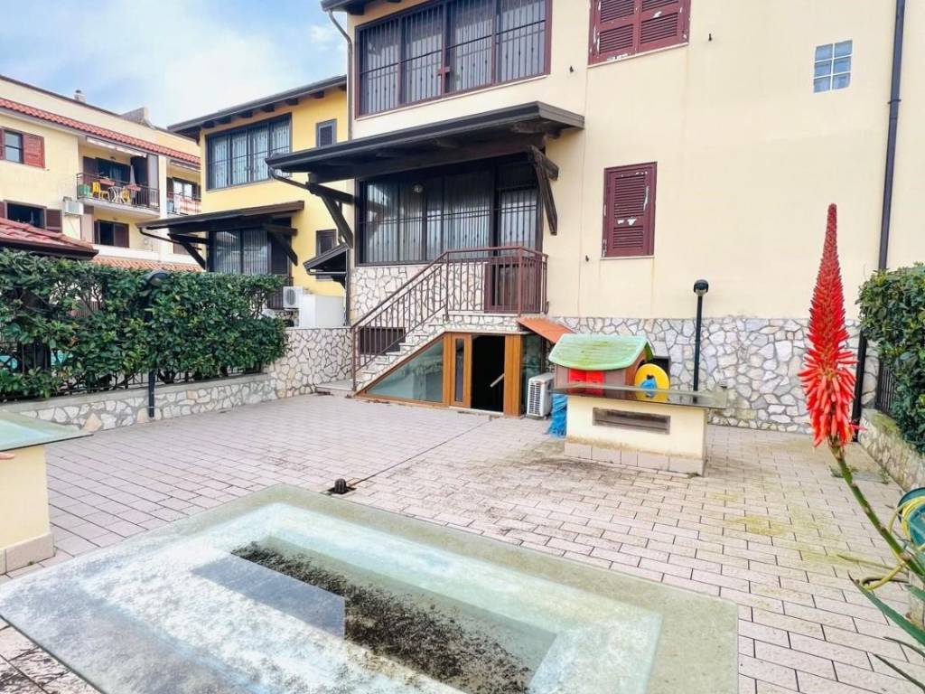 Villetta a schiera a Giugliano in campania in Via San Nullo - Foto 4