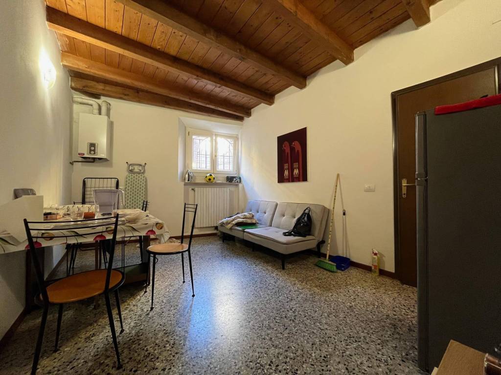 Appartamento a Ferrara in Via Borgo dei Leoni - Foto 2