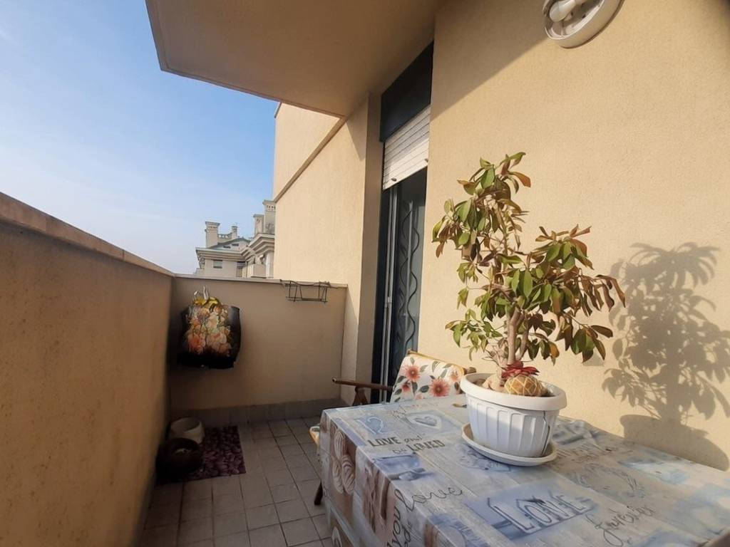 Appartamento a Legnano in Via Napoli - Foto 3