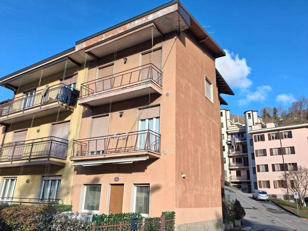Appartamento a Zogno in Via al Quadrel - Foto 2