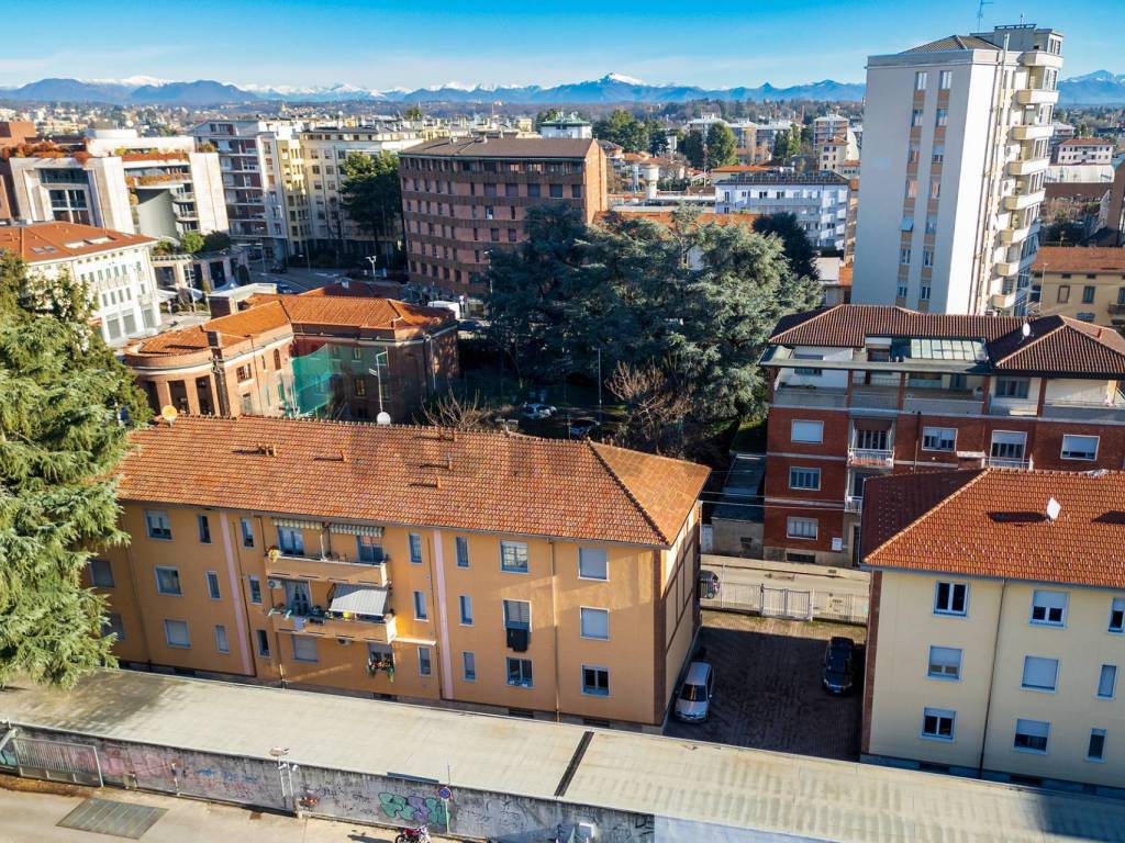 Appartamento a Gallarate in VIA SOMMARIVA, 4 - Foto 3