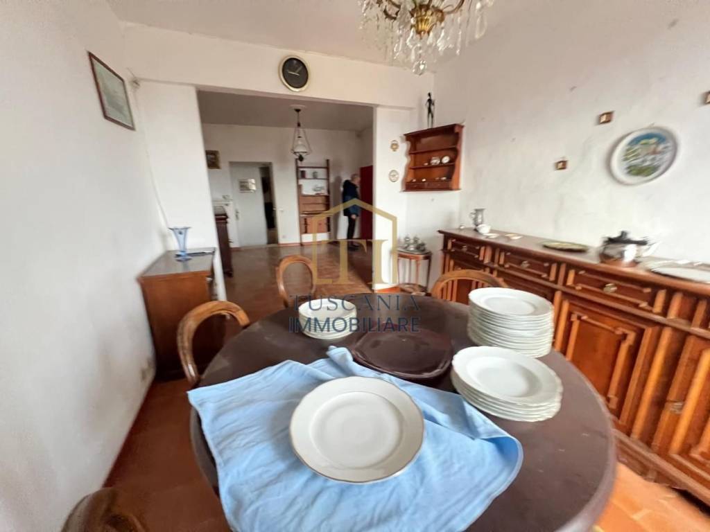 Appartamento a Casole d'elsa in Via Aringhieri, - Foto 5