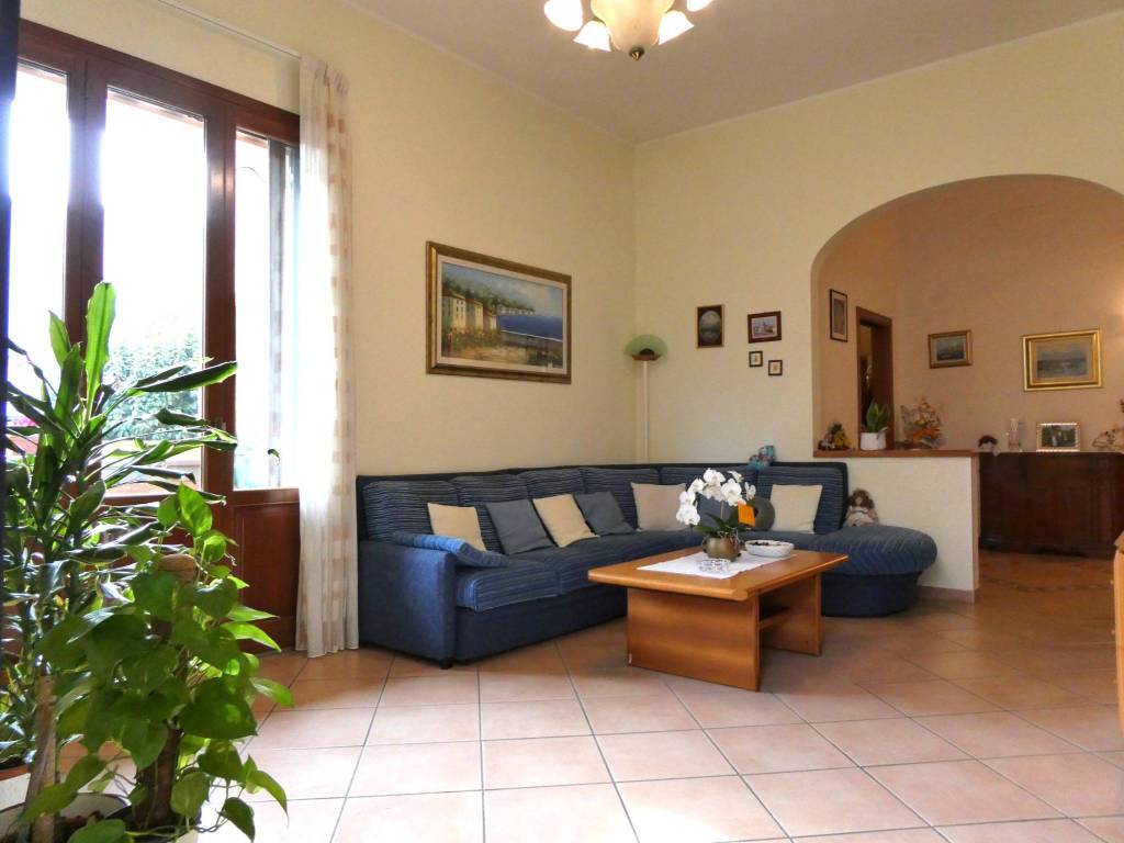 Villa a Empoli in Via Gaspare Spontini - Foto 4