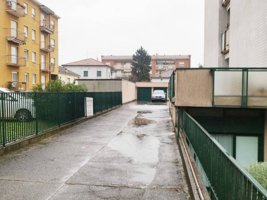 Box / garage a Arcore in Via Natale Beretta, 63 - Foto 4