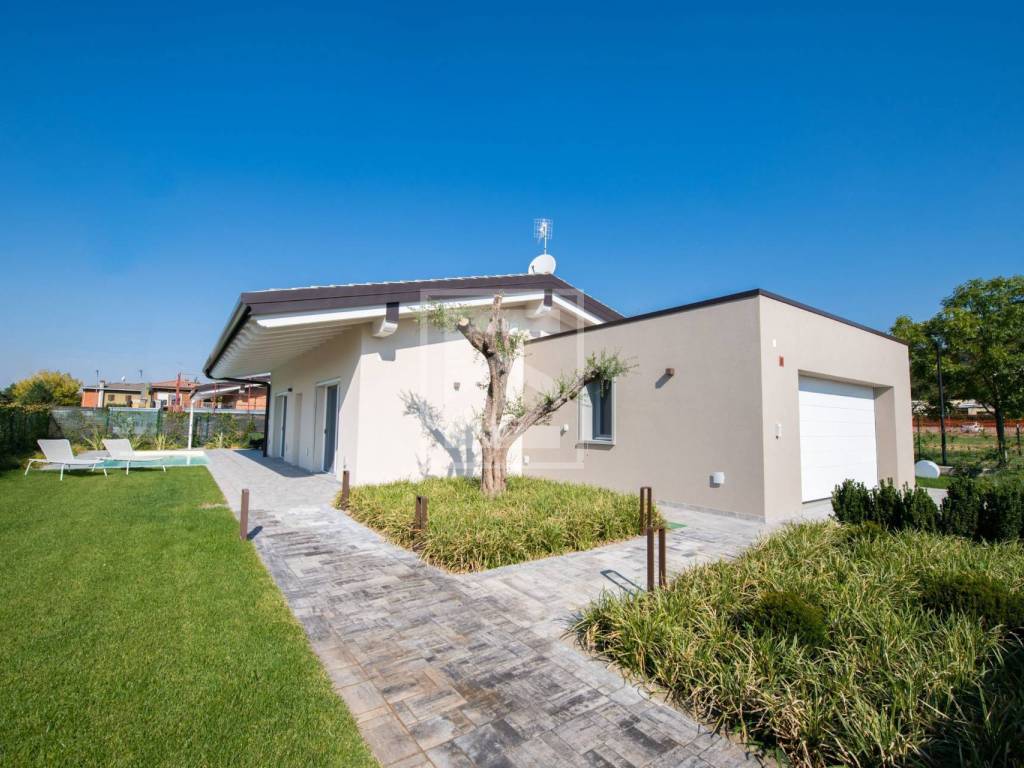 Villa a Pozzolengo in Via marconi - Foto 2