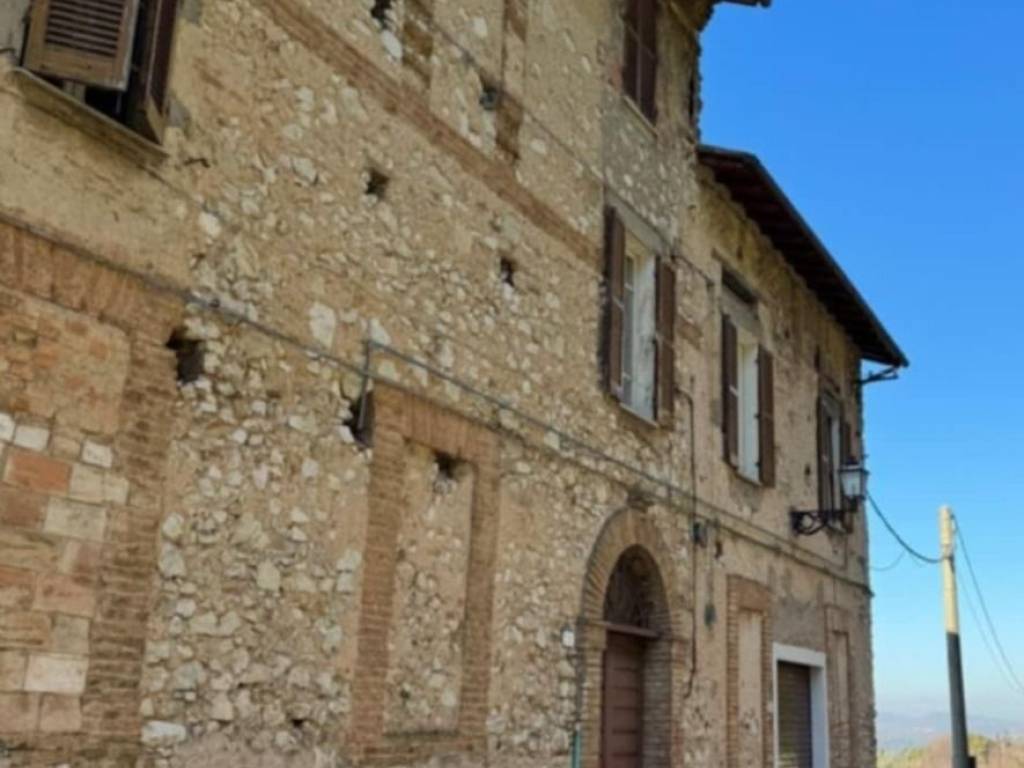 Villa a Terni in Viale Regina Elena - Foto 3