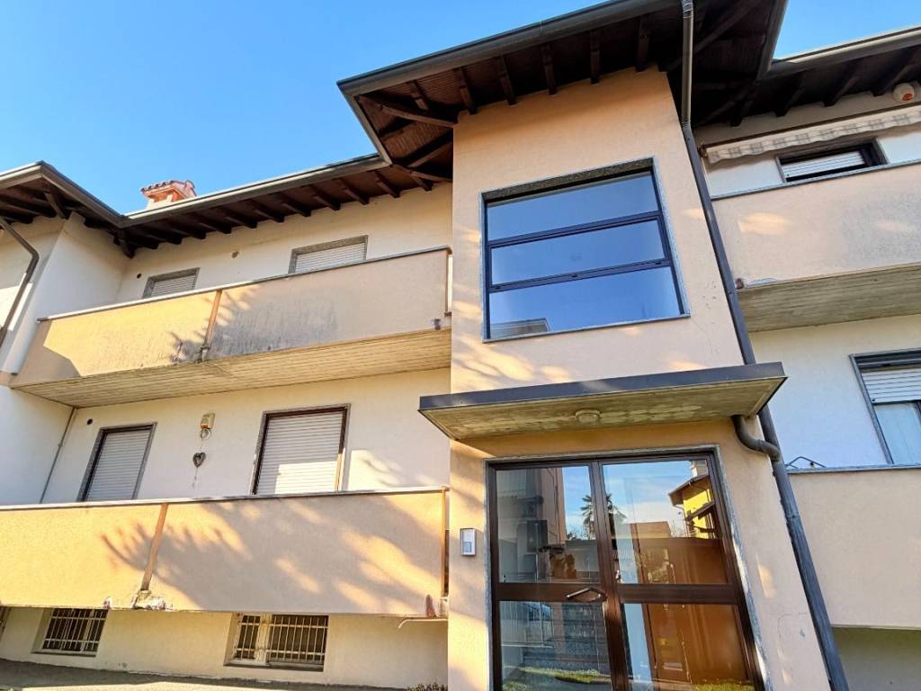 Appartamento a Solbiate olona in Via Giuseppe Mazzini, 60 - Foto 4