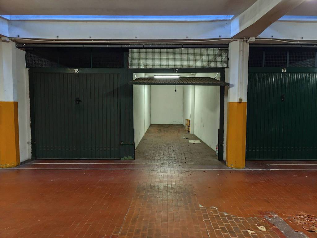 Box / garage a Brescia in Via Guido Zadei, 3 - Foto 2