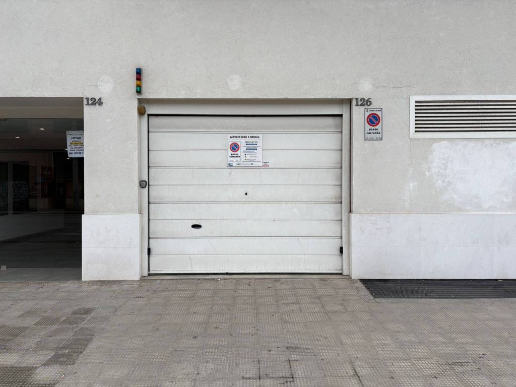 Box / garage a Bari in Via Giuseppe Capruzzi, 124 - Foto 4