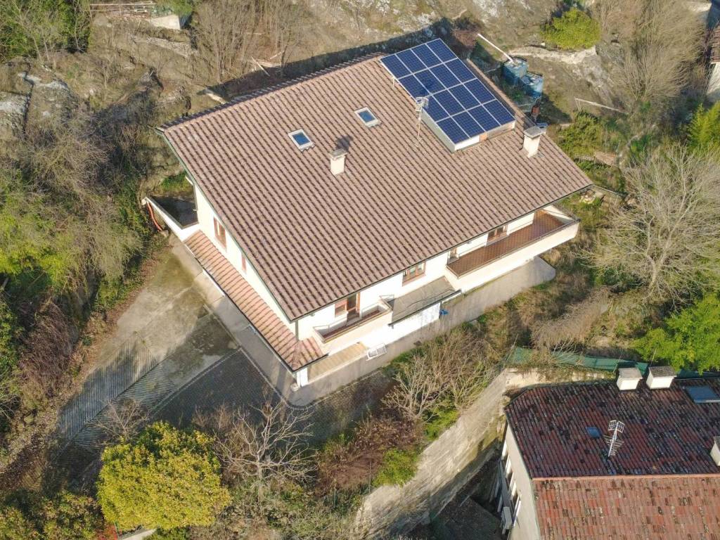 Villa a Montecchio maggiore in Via San Valentino - Foto 5