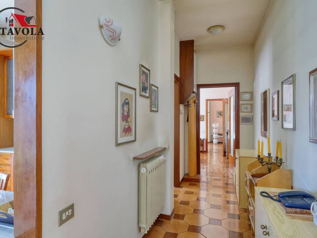 Appartamento a Arcisate in Via della Vittoria, 6 - Foto 5