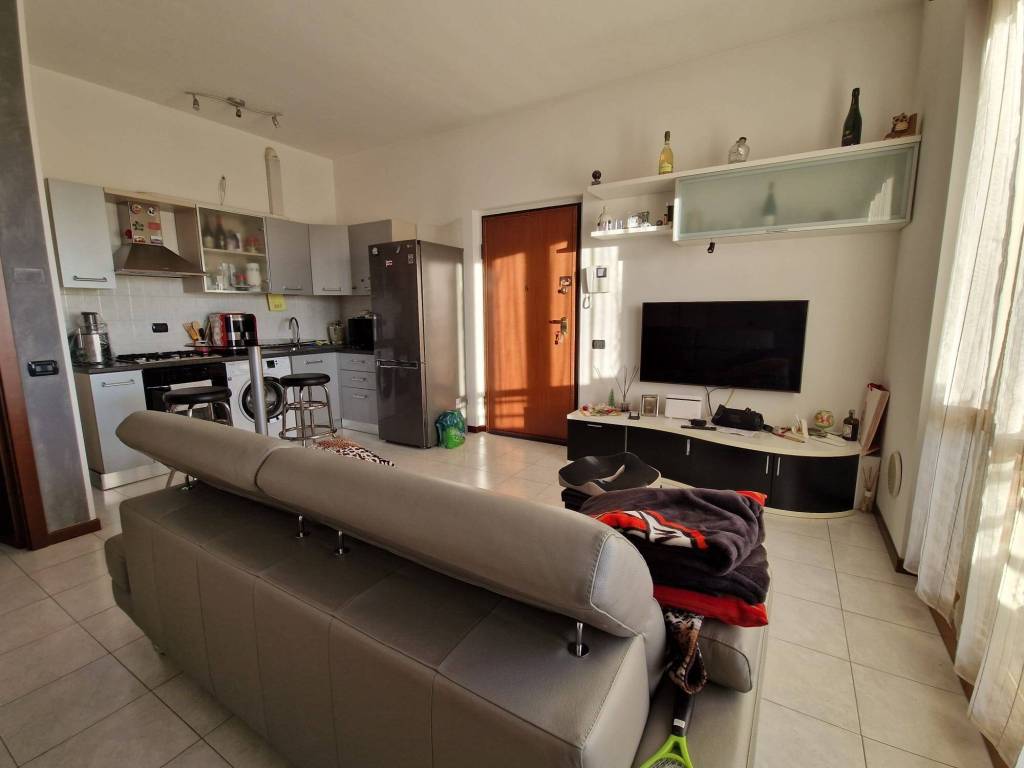 Appartamento a Bareggio in Via Cusago, 21 - Foto 5