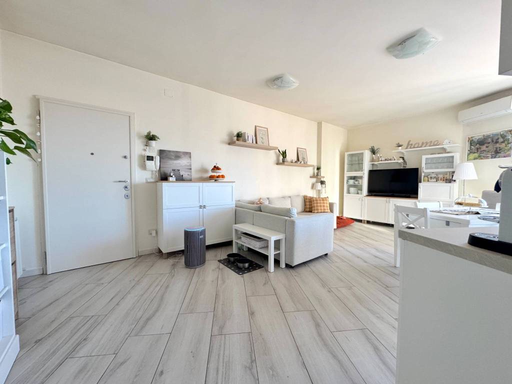 Appartamento a Prato in Via Tagliamento - Foto 3