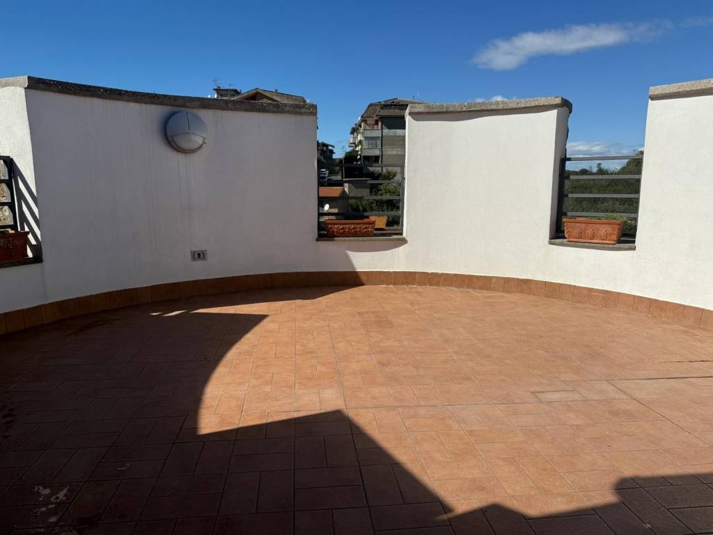 Appartamento a Campagnano di roma in Piazza Cesare Leonelli - Foto 3