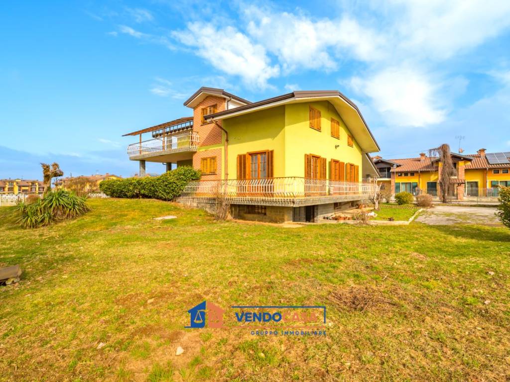 Villa a Bernezzo in Via Cervasca, 42 - Foto 3