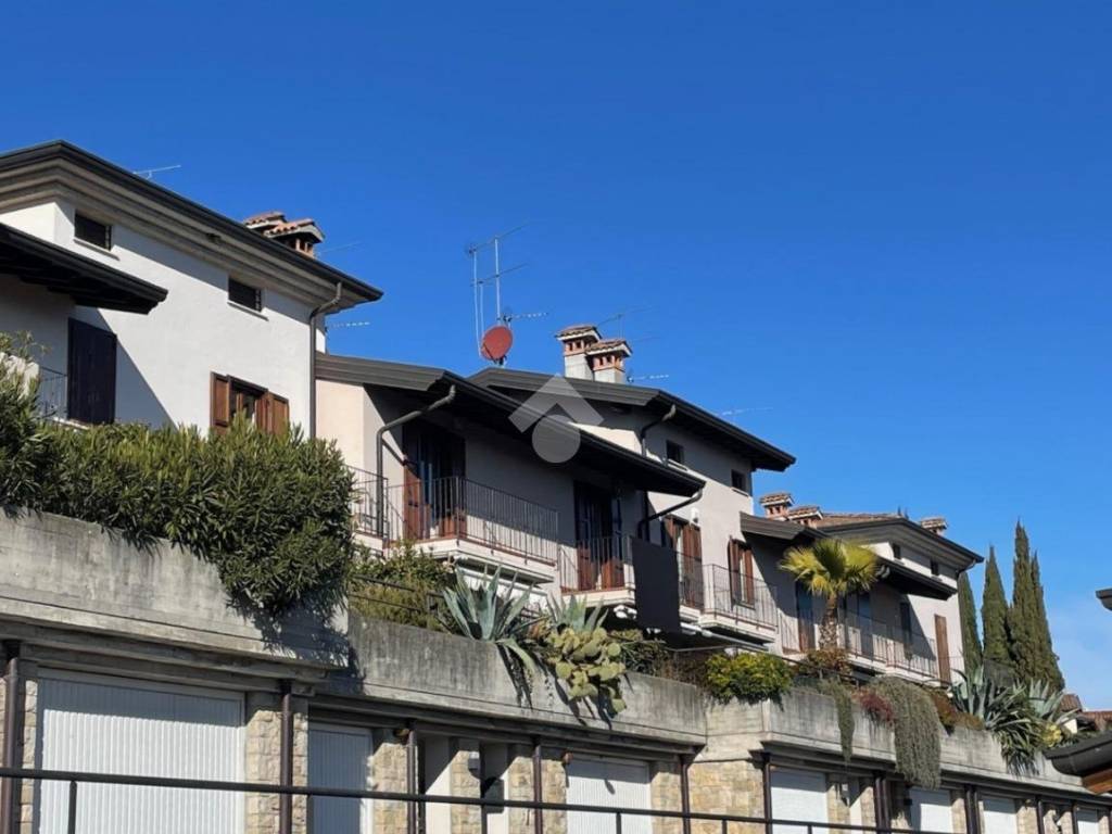 Villetta a schiera a Lonato del garda in Via barcuzzi, 1 - Foto 4