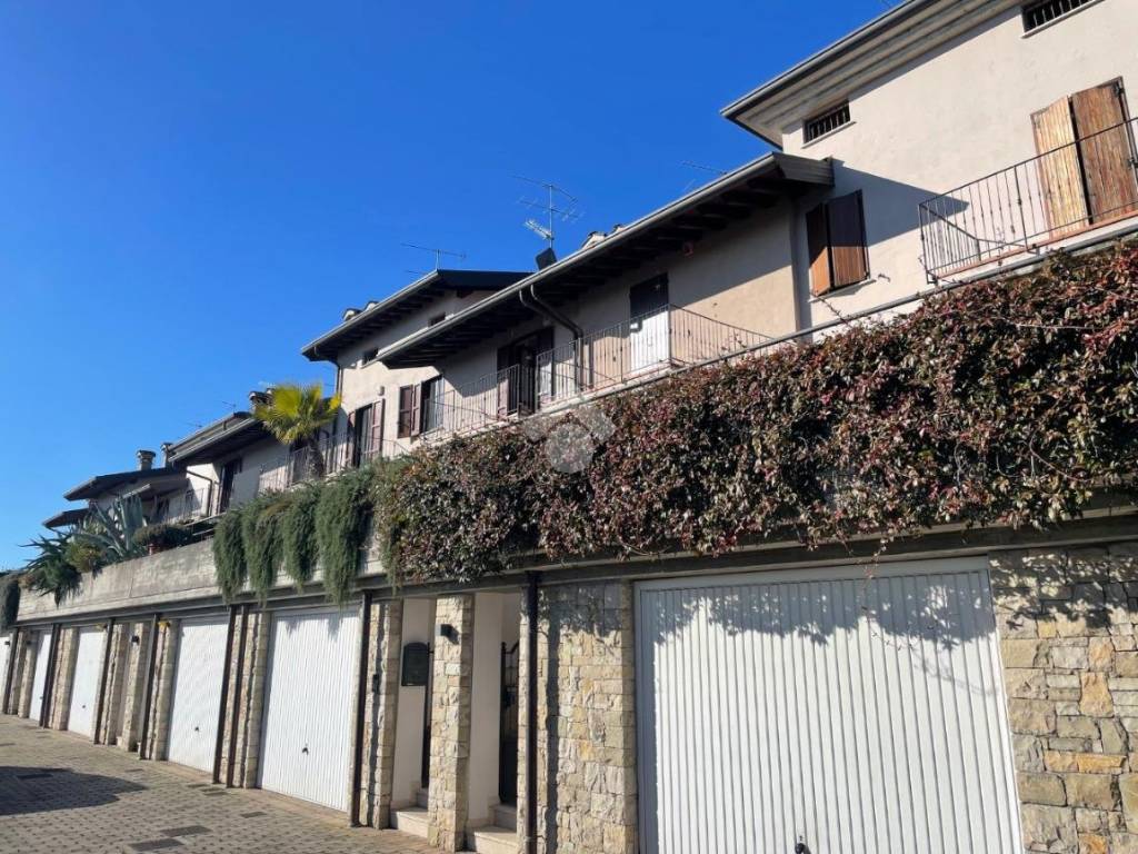 Villetta a schiera a Lonato del garda in Via barcuzzi, 1 - Foto 5