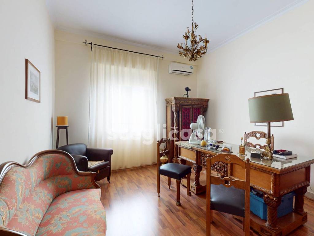 Appartamento a Palermo in Via Giuseppe La Farina, 13 - Foto 4