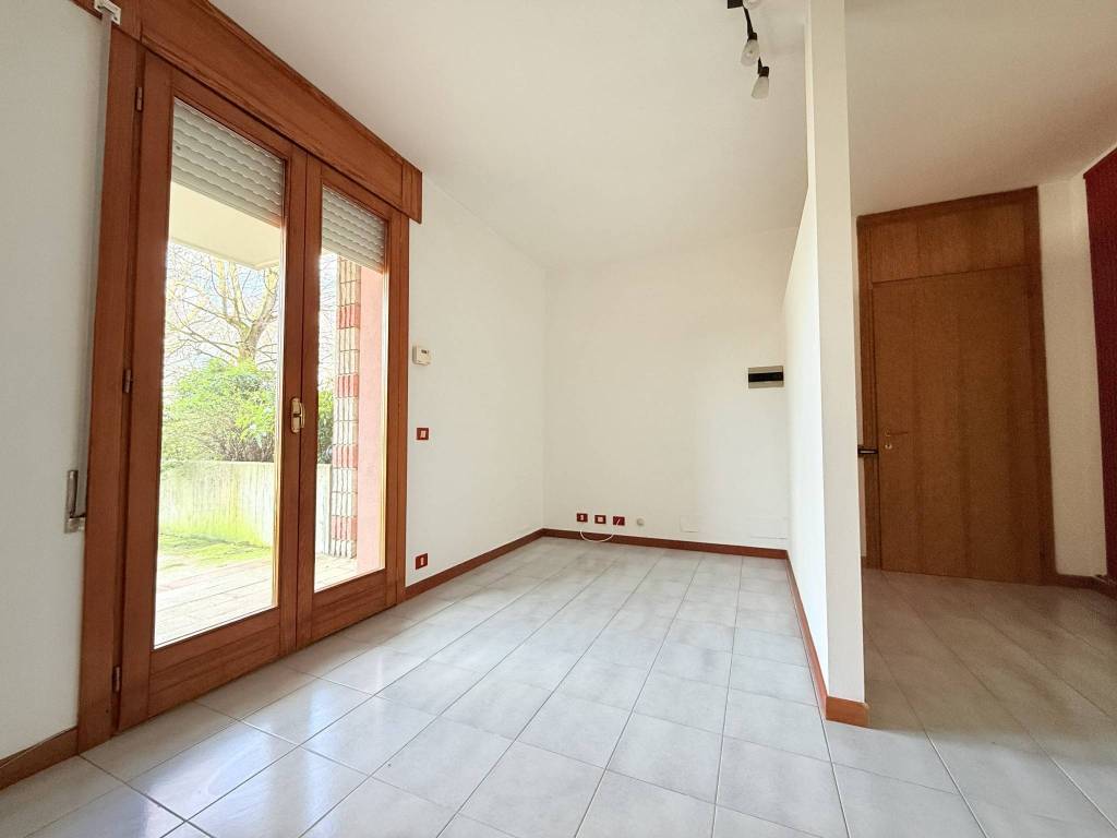 Appartamento a Castelfranco veneto in Via Sicilia - Foto 4