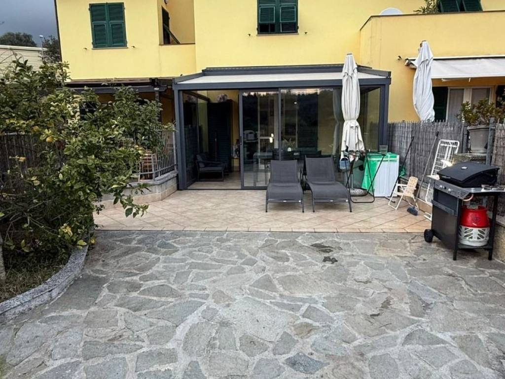 Appartamento a Arenzano in Via Sandro Pertini - Foto 4