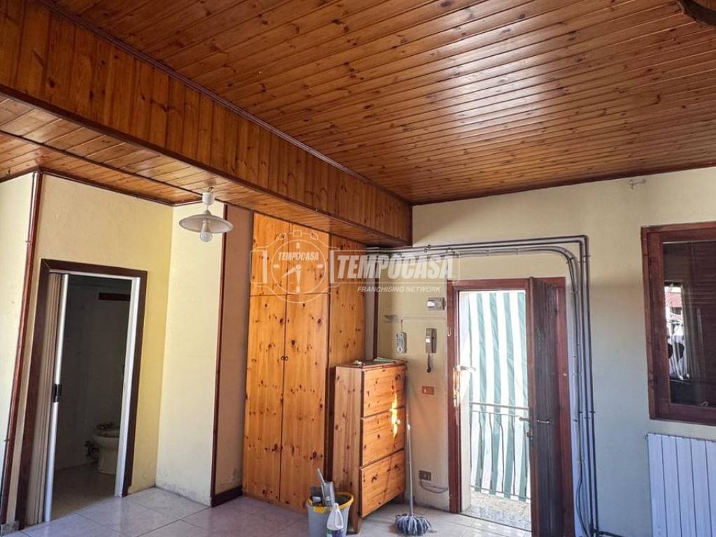 Appartamento a Busto arsizio in Via Ballarati 5 - Foto 2