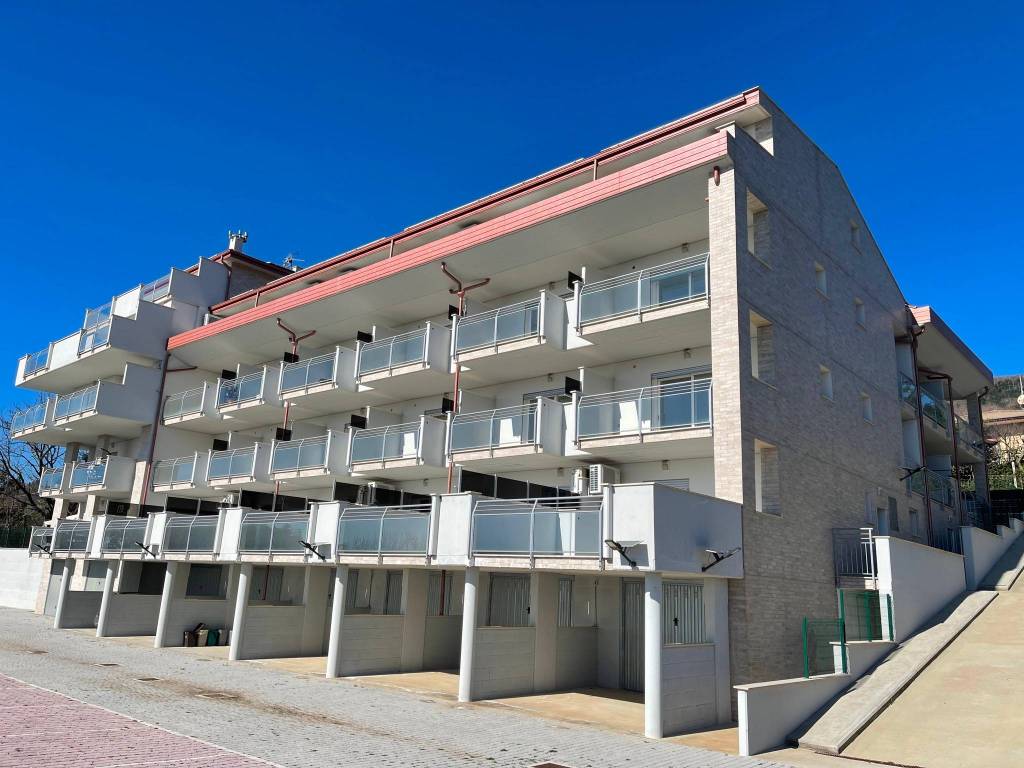 Appartamento a Velletri in Via Monte Moricone, 11 - Foto 2