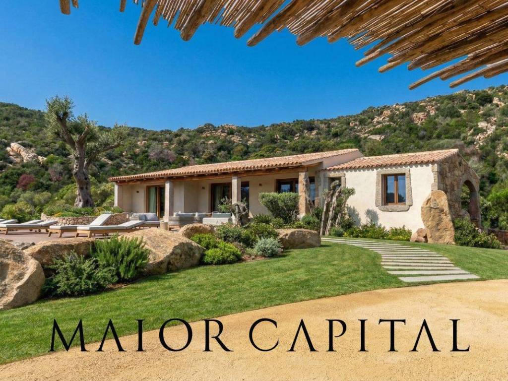 Villa a Arzachena in via Monte Moro - Foto 2