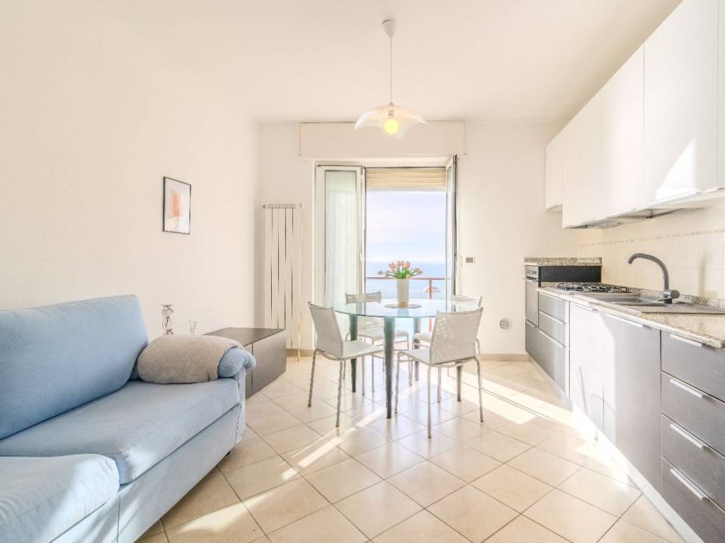 Appartamento a Borgio verezzi in Via della Cornice, 33 - Foto 5