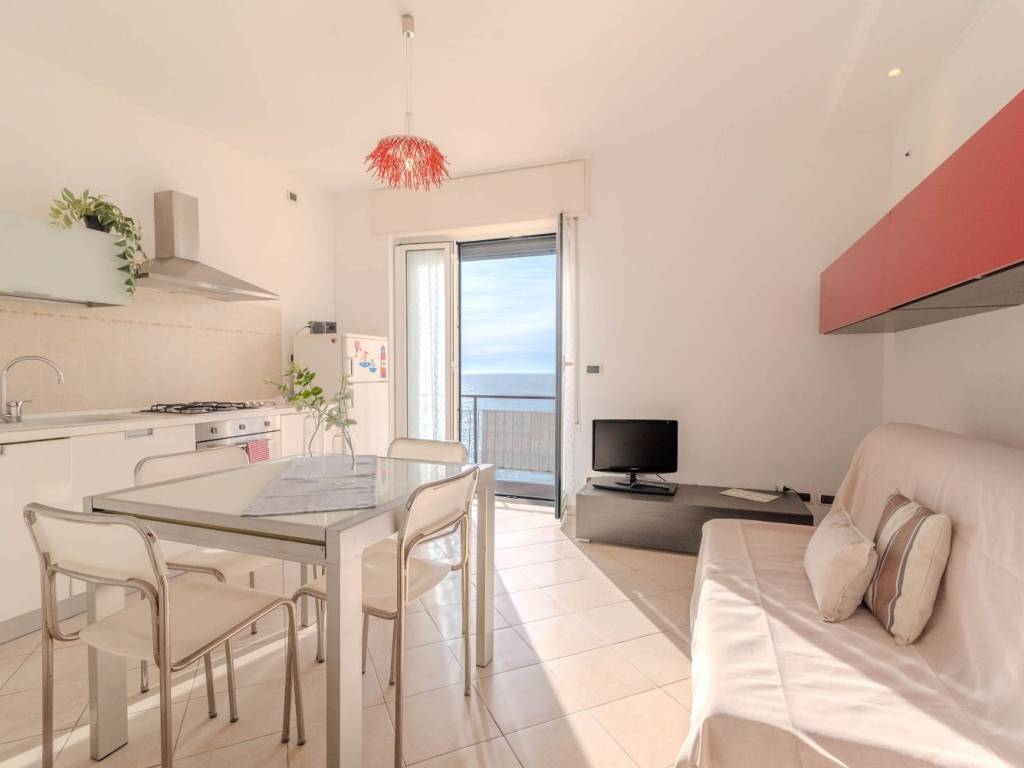 Appartamento a Borgio verezzi in Via della Cornice, 33 - Foto 5