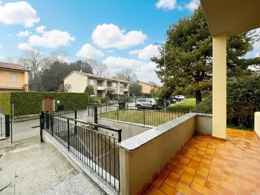Villetta a schiera a Alzate brianza in Via Sandro Pertini - Foto 2