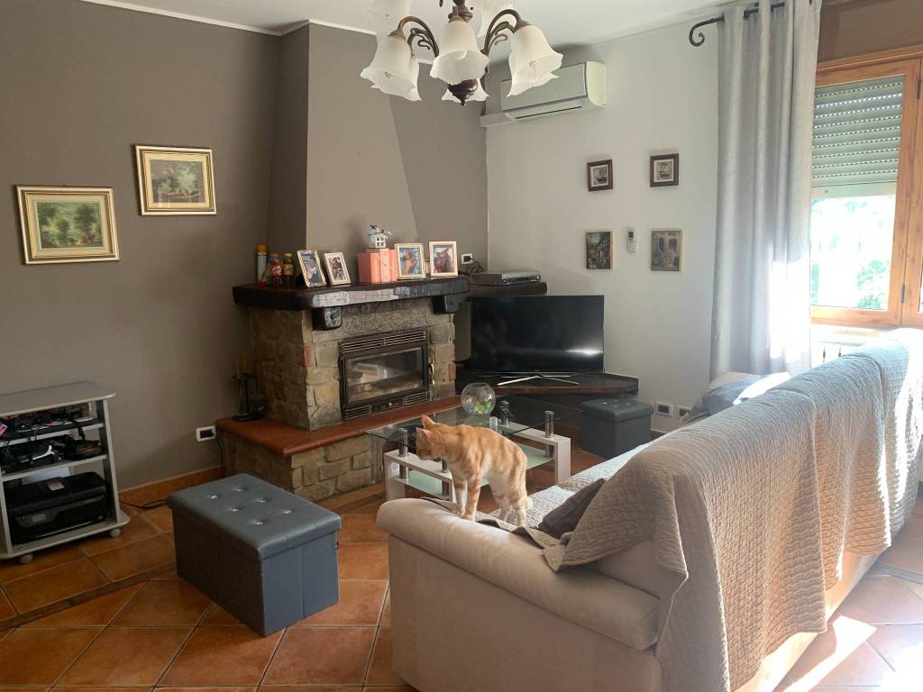 Appartamento a Ovada in Strada della Leonessa - Foto 3