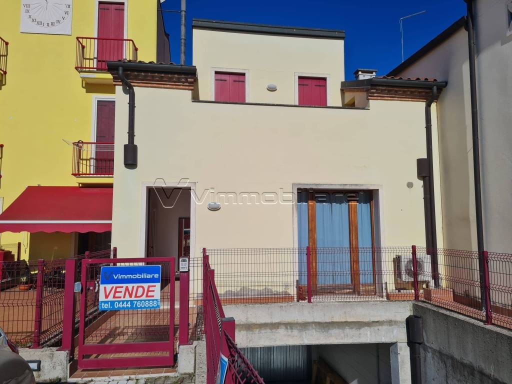 Villetta a schiera a Barbarano mossano in Via Ore - Foto 2