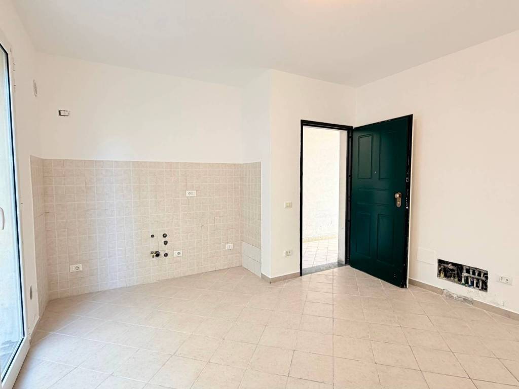 Appartamento a Albenga in Via Trieste, 18 - Foto 2