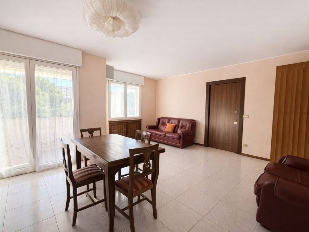 Appartamento a Verona in Via Agno, 18 - Foto 4