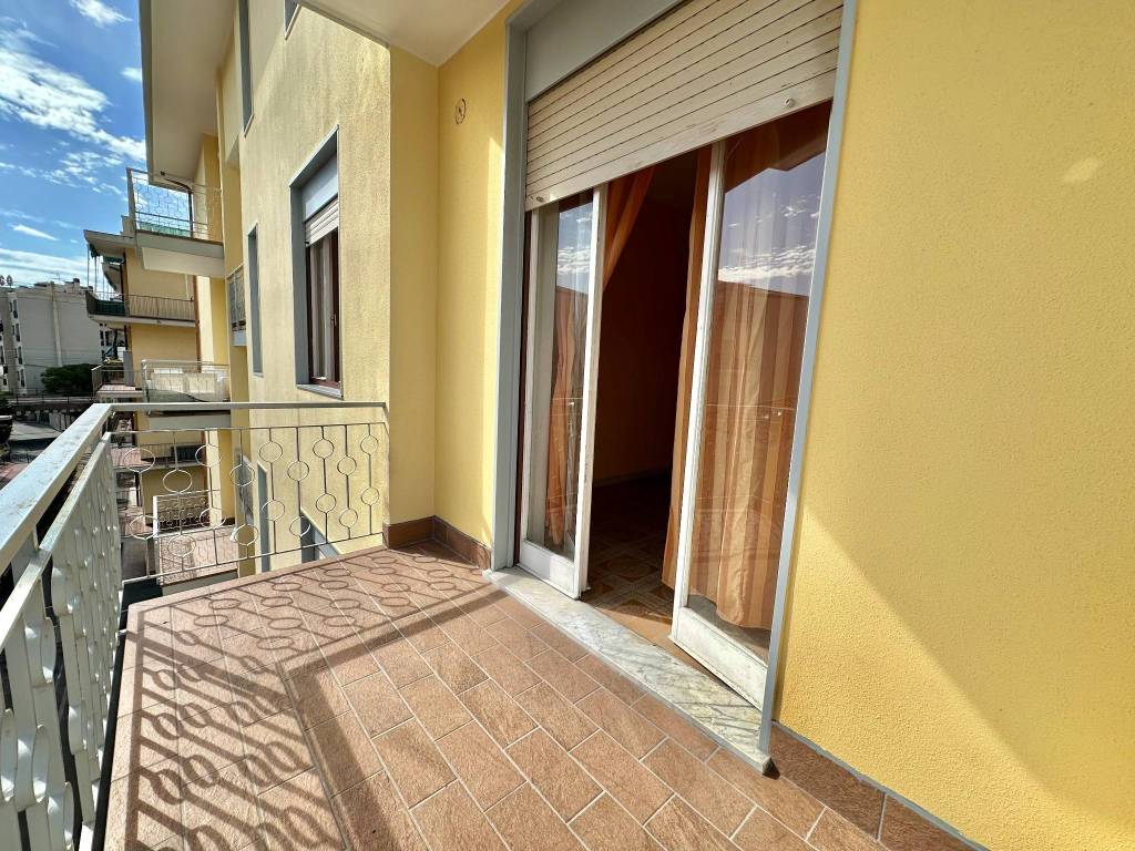 Appartamento a Ceriale in Via Aurelia, 113 - Foto 2