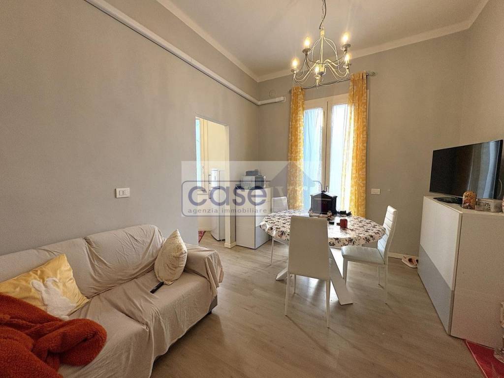Appartamento a Verona in Via Adigetto, 18 - Foto 2