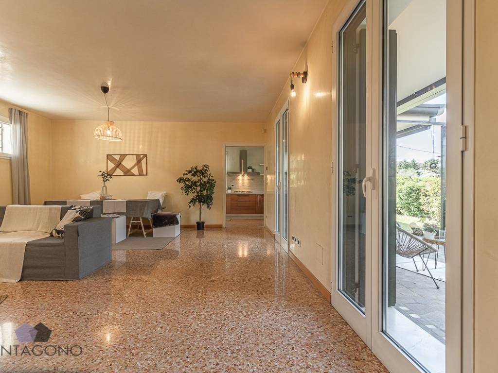 Casa indipendente a Padova in Via Giovanni Salce, 2 - Foto 4