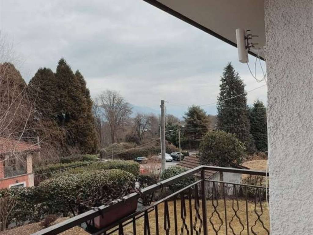Casa indipendente a Gignese in Via Al panorama, 16 - Foto 4