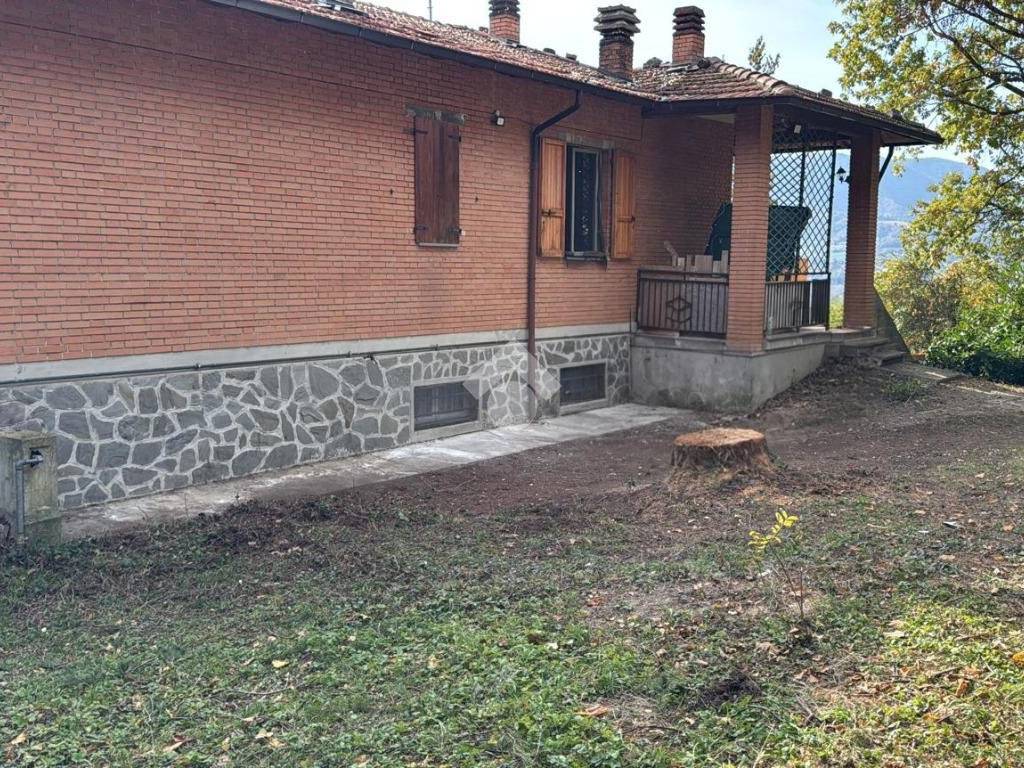 Villa a Neviano degli arduini in Str. Mozzano - Foto 3