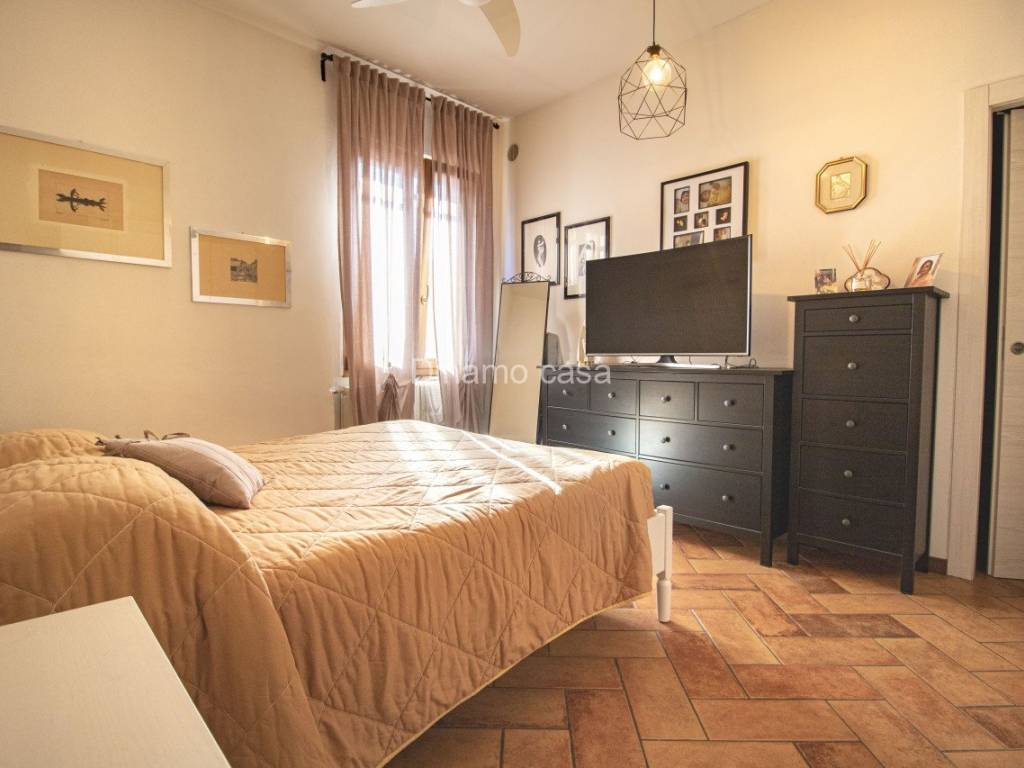 Casa indipendente a Prato in Via Andrea Guazzalotri - Foto 4