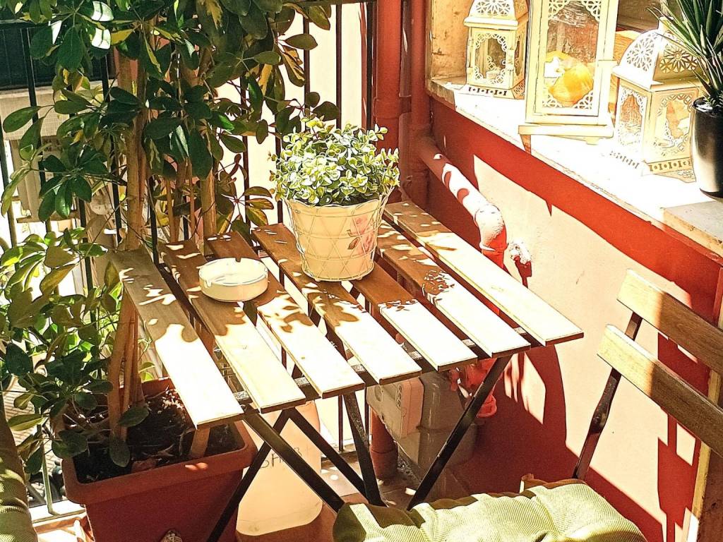 Appartamento a Napoli in Via Monte di Dio, 25 - Foto 2