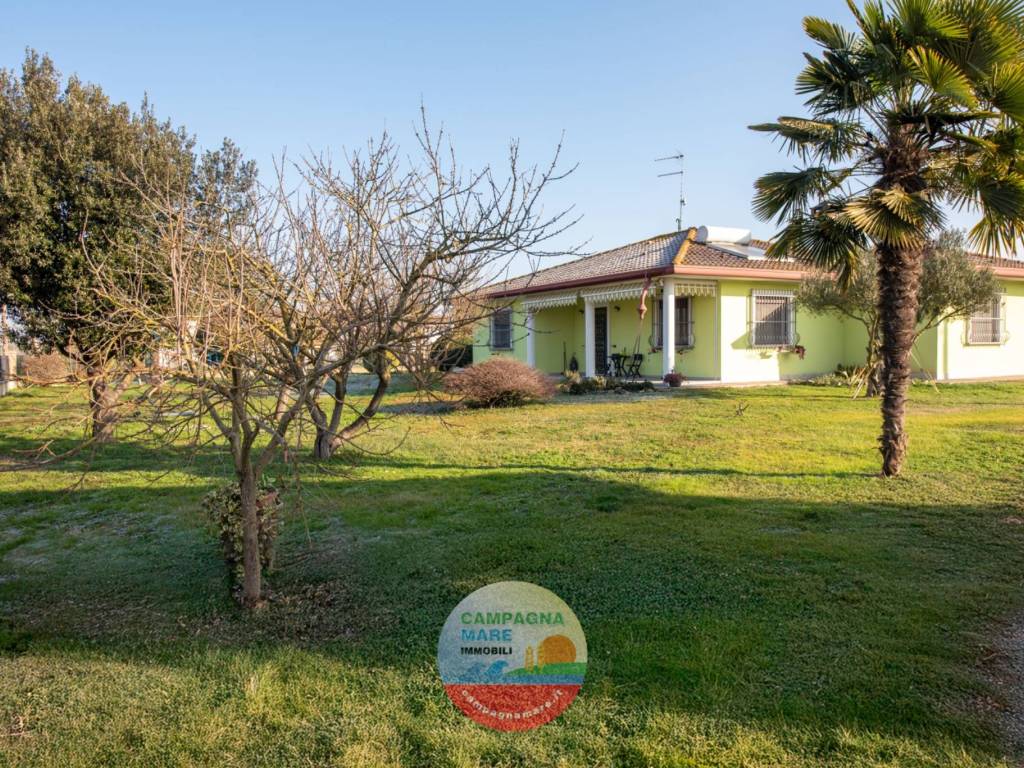 Villa a Mesola in Via Biverare - Foto 4