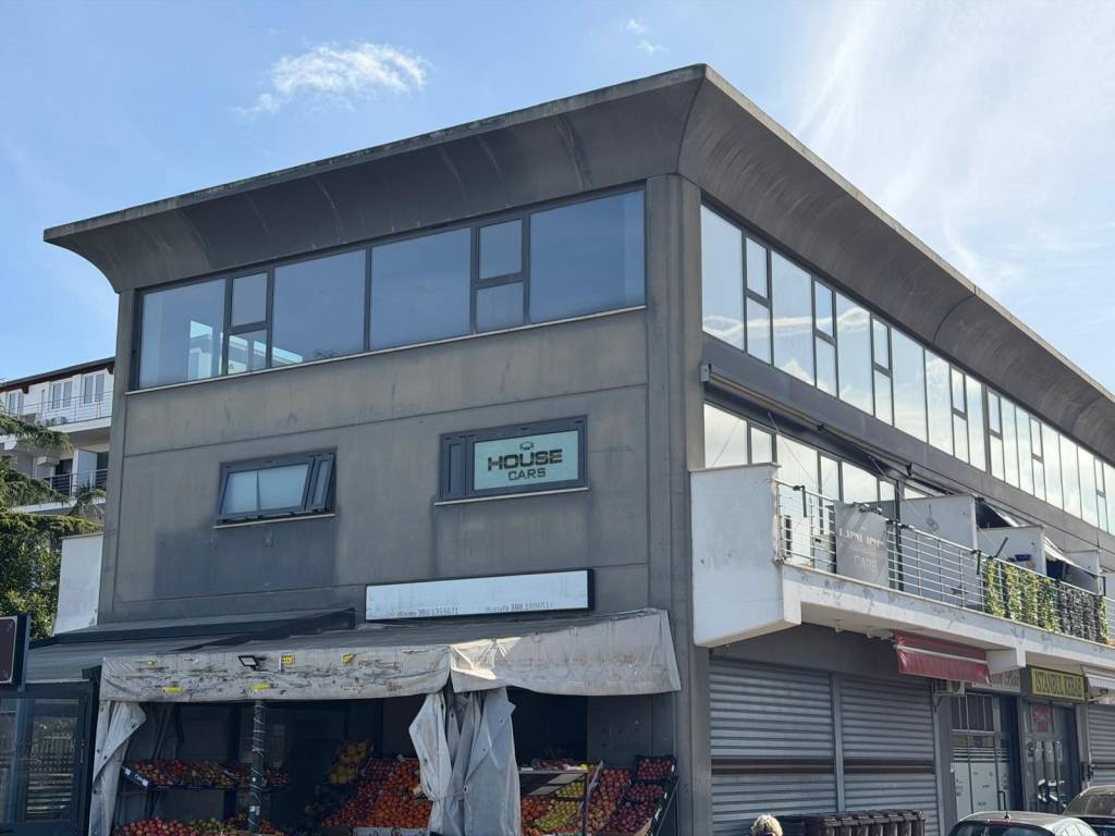 Appartamento a Pomezia in Via dei Castelli Romani - Foto 3