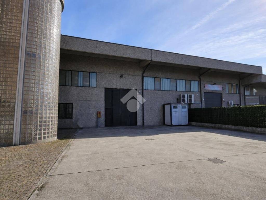 Immobile a Bollate in Via Piave, 65 - Foto 2